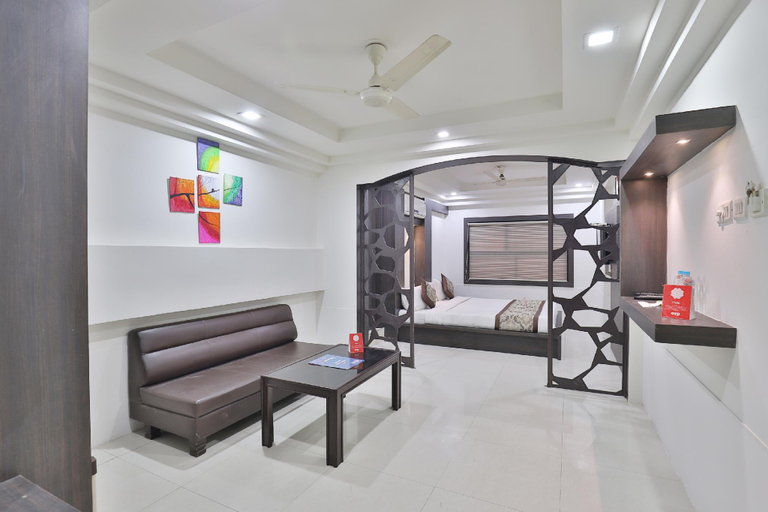 Others 4, Hotel Nova Cross Road, Rajkot