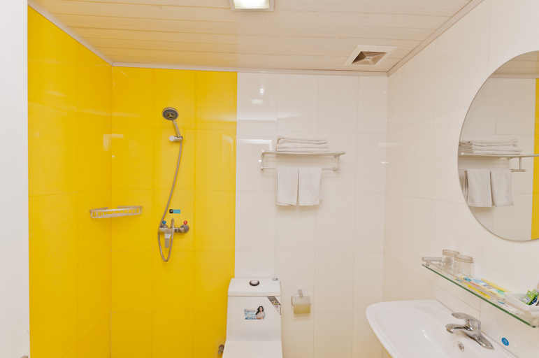 Bathroom 3, JI Hotel (Liaocheng Bus Terminal), Liaocheng