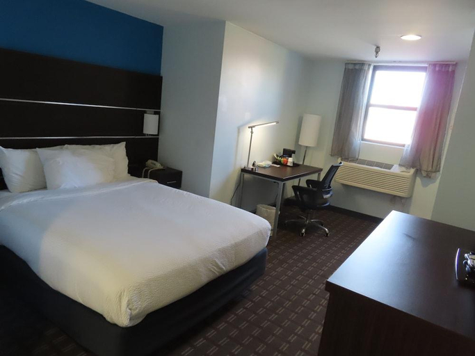 Bedroom 3, St Charles Hotel Hudson, Columbia