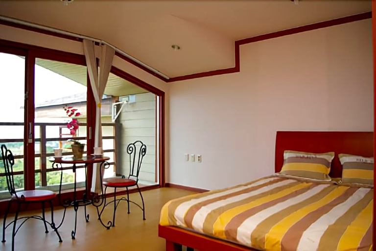 Bedroom 3, Jeju Geumgangsan Condominium, Jeju