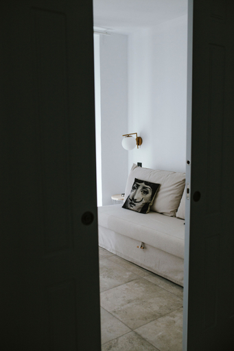 Bedroom 2, Reyes 59, Granada