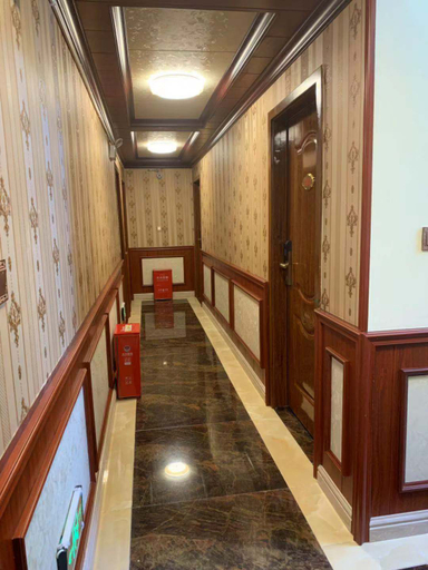 Others 3, 이자 비즈니스 호텔(Yijia Business Hotel), Shigatse