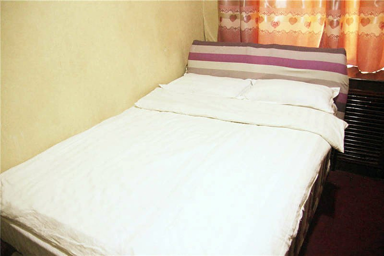 Bedroom 3, HONG FU HOTEL, Ürümqi