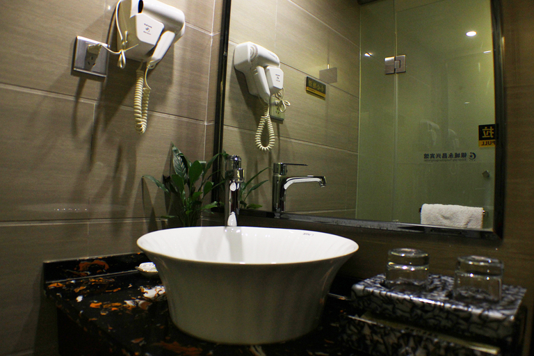 Bathroom 2, Elong Jundu Hotel, Chenzhou