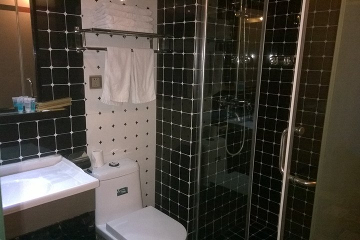 Bathroom 5, ホリデイホテル, Shanghai