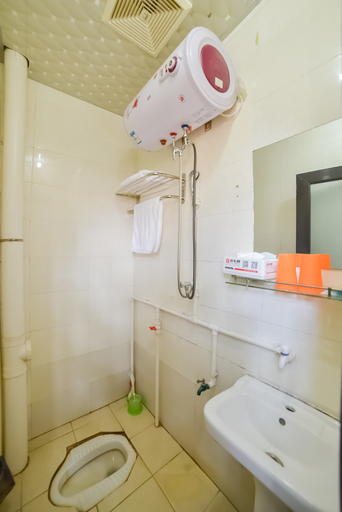 Bathroom, Xin'ge Apartment, Xiamen