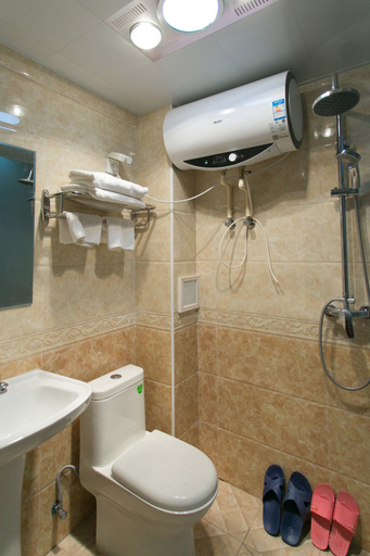 Bathroom 2, Laide Hotel, Beijing