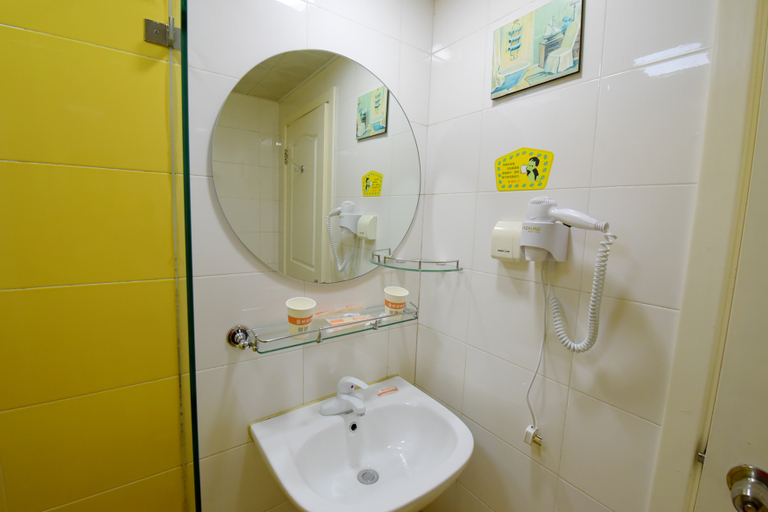 Bathroom 3, Ji Hotel Taizhou Pedestrian Street, Taizhou