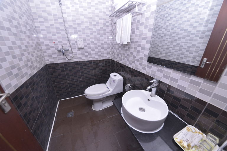 Bathroom, Lujian Hotel (Jinan Dikou Road North Square Railway Station), Jinan