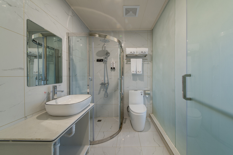 Bathroom, Qianshi Jinsheng Hotel, Guiyang