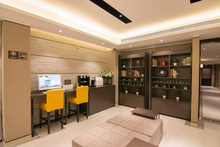 Food & Drinks, Home Inn Plus Shanghai Pudong Airport, Shanghai