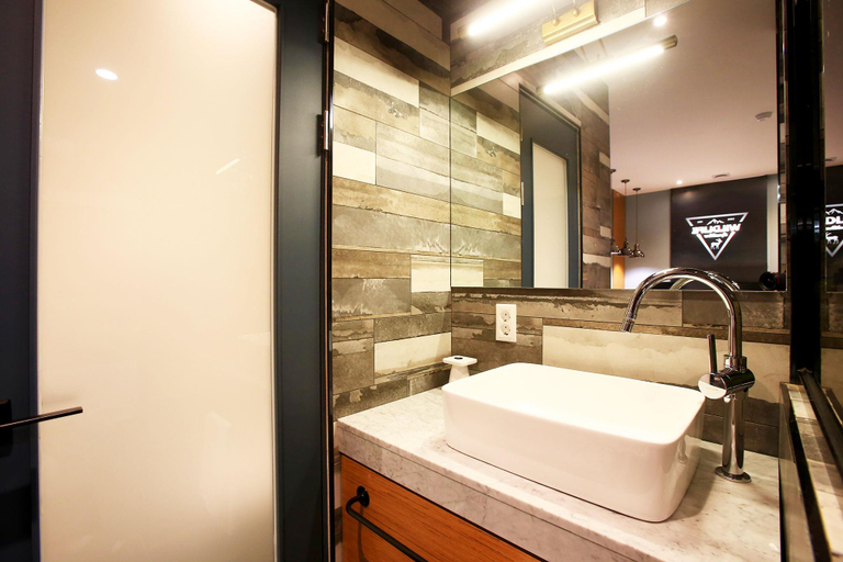 Bathroom, Yaja Hotel Soung-Sin Station, Seongbuk