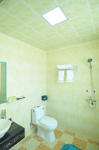 Bathroom 2, Guang Jia Hotel, Sanya