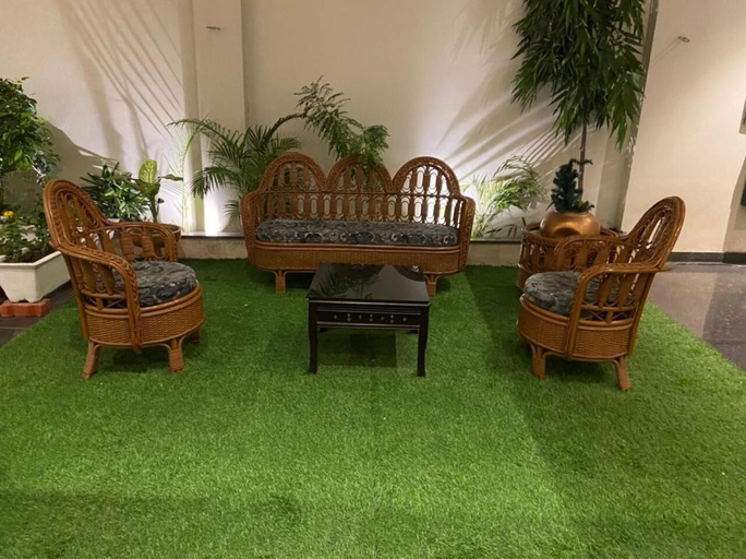 Public Area 3, Hotel Exotic Near Golden Temple, Amritsar