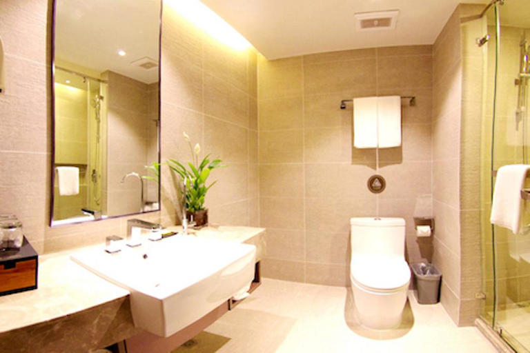 Bathroom 3, Home Inn Plus Beijing Changping Government Street Metro Station, Beijing