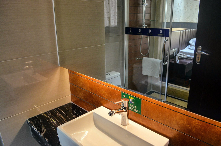 Bathroom 4, Vienna Classic Hotel (Dongguan Tangxia Avenue), Dongguan