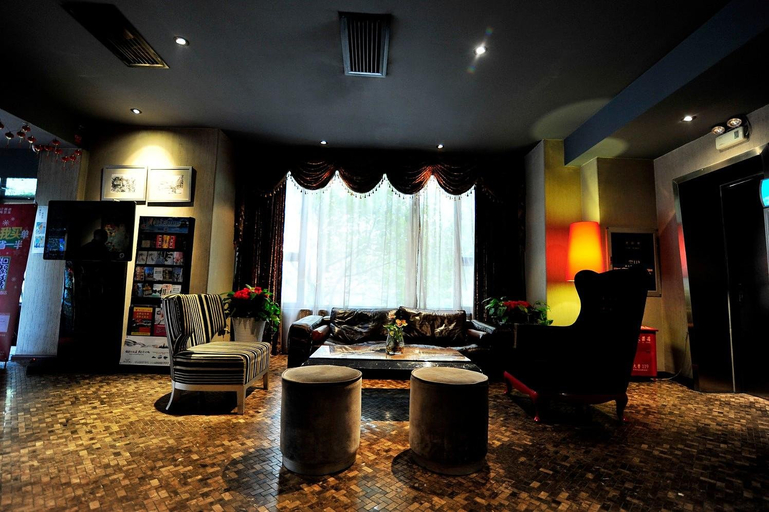 Others 3, Smile Hotel, Guiyang