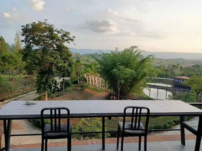 Others 4, Dern Din Du Dao Resort, Wang Num Khiaw