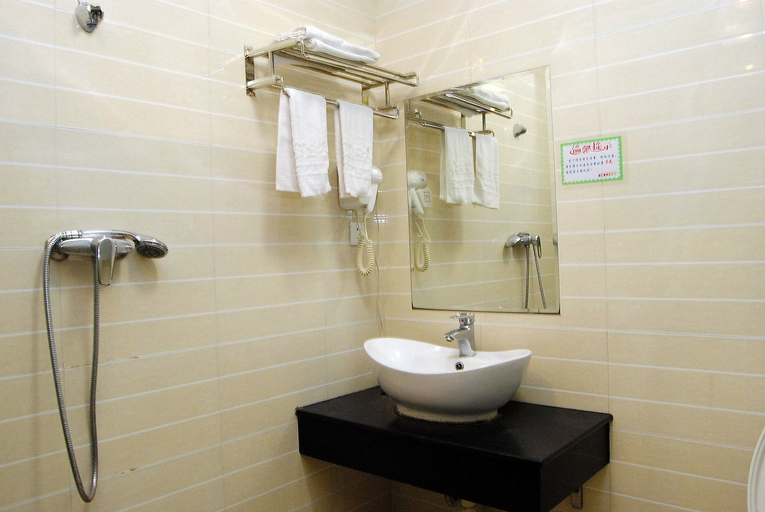 Bathroom 3, Jinhuijing Business Hotel, Guangzhou