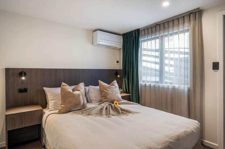 Bedroom 2, Amber Lodge Motel, Queenstown-Lakes