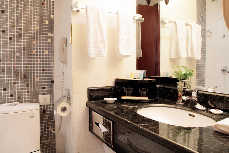 Bathroom 4, Tangcheng Hotel, Xi'an