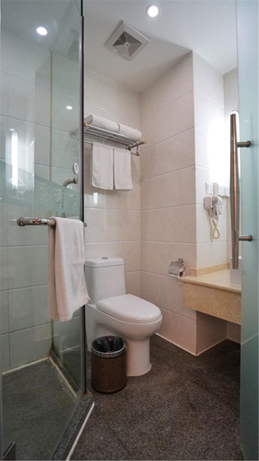 Bathroom 2, JI Hotel (Chengdu New Exhibition Center), Chengdu