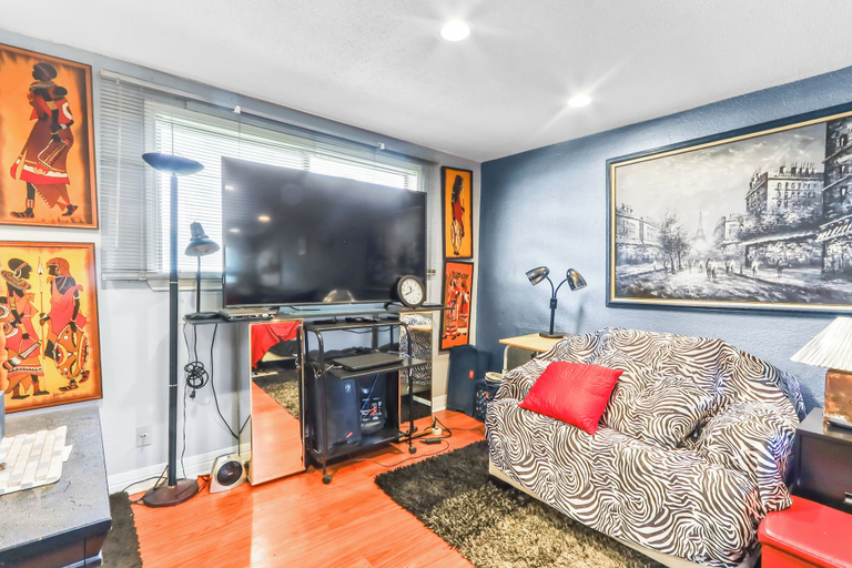 Living area 3, Buck Street, Houston