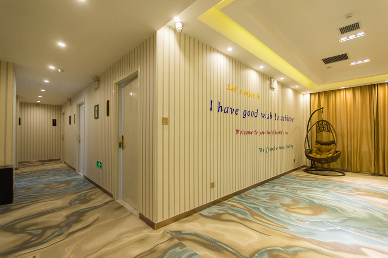 Others 5, Turtle’s Hotel, Zhengzhou