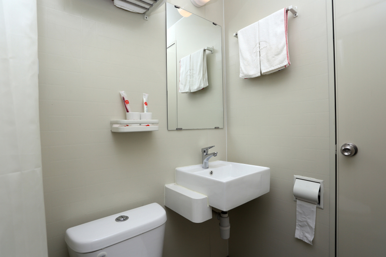 Bathroom 2, Shankee Hotel (Baoding Tongfang Zhihui Valley), Baoding