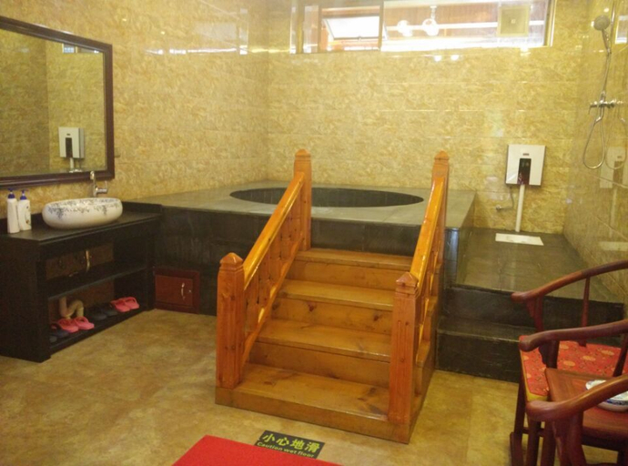 Others 5, Jianhe Hot Spring Hotel Yang'asha Square, Qiandongnan Miao and Dong