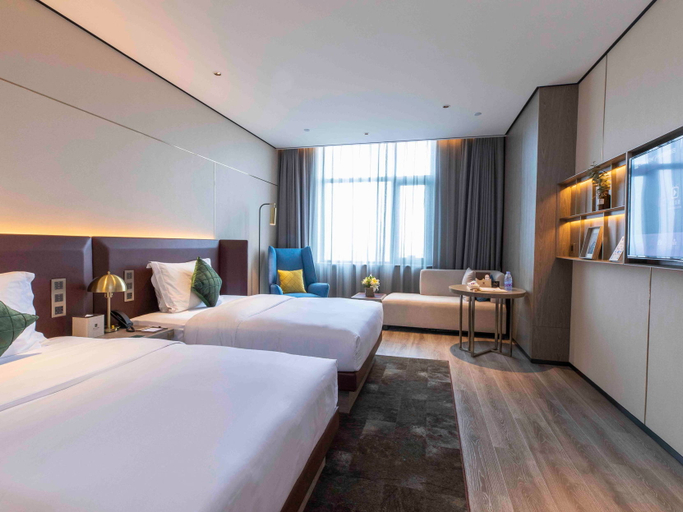 Bedroom 2, Echarm Plus Hotel（ Jingdezhen Taoxi Chuan Hotel ）, Jingdezhen