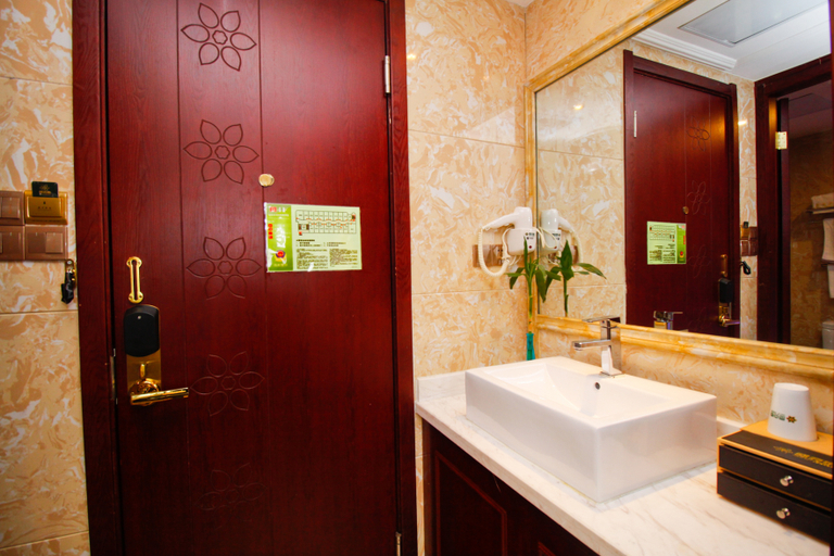 Bathroom 2, Leiketai Hotel, Hefei