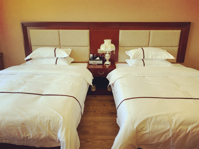 Bedroom 2, Ruixi Langting Hotel, Garzê Tibetan
