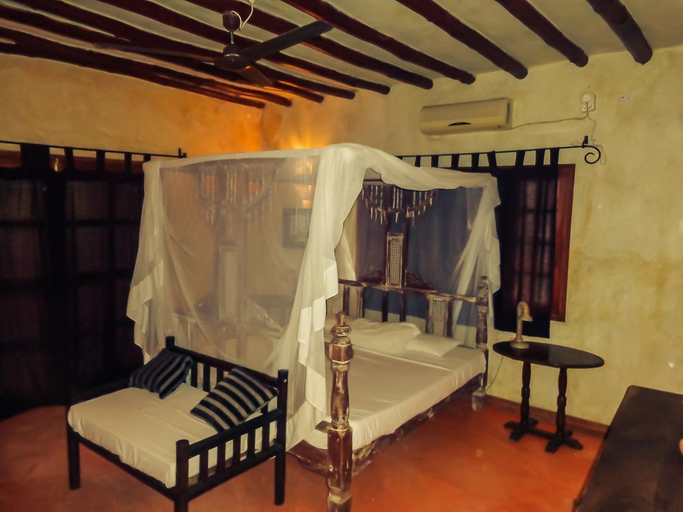 Bedroom 2, CEST LA VIE RESORT & SPA, Malindi