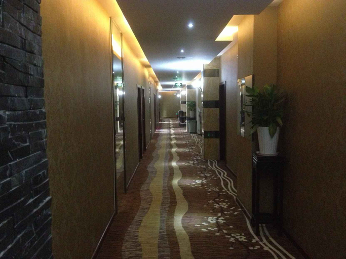 Others 3, Phoenix Fashion Hotel, Chongqing