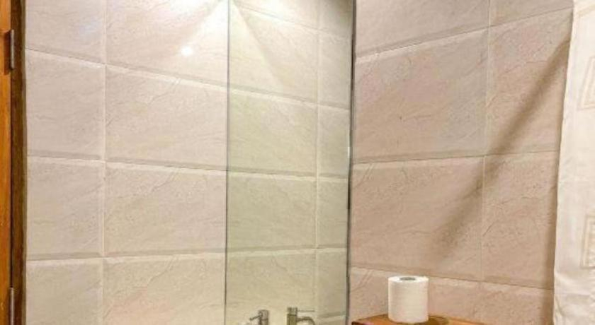 Bathroom 3, The Living Pool Villas, Ko Samui