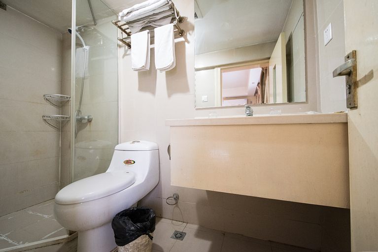 Bathroom 4, Jinhe Hotel, Nantong