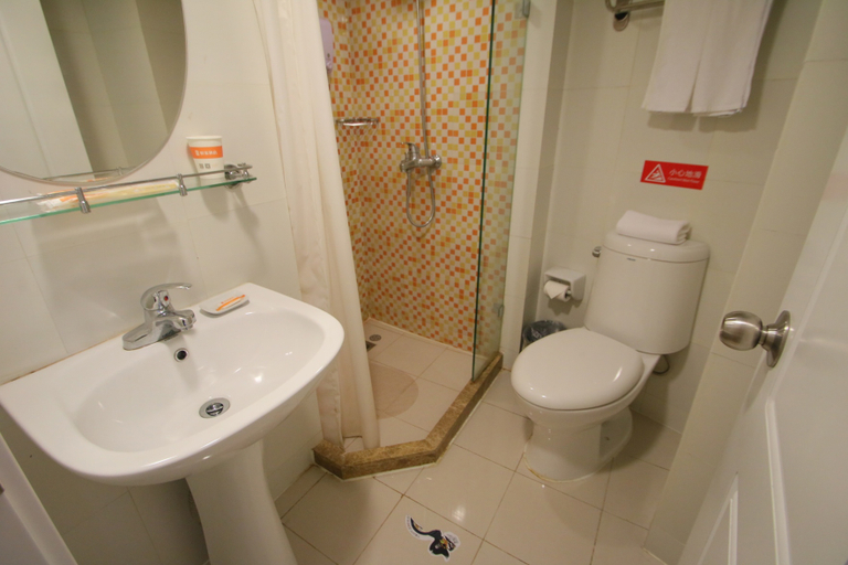 Bathroom 2, ホームイン・ネオ(), Shanghai