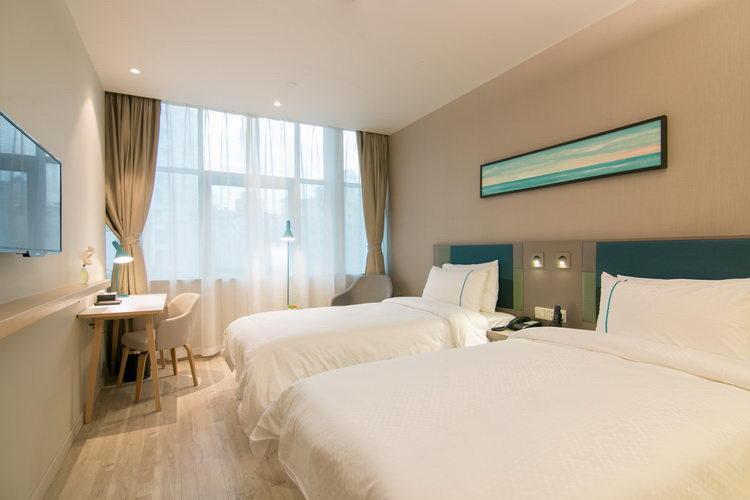 Bedroom 2, Homeinn Selected Hotel, Dongying