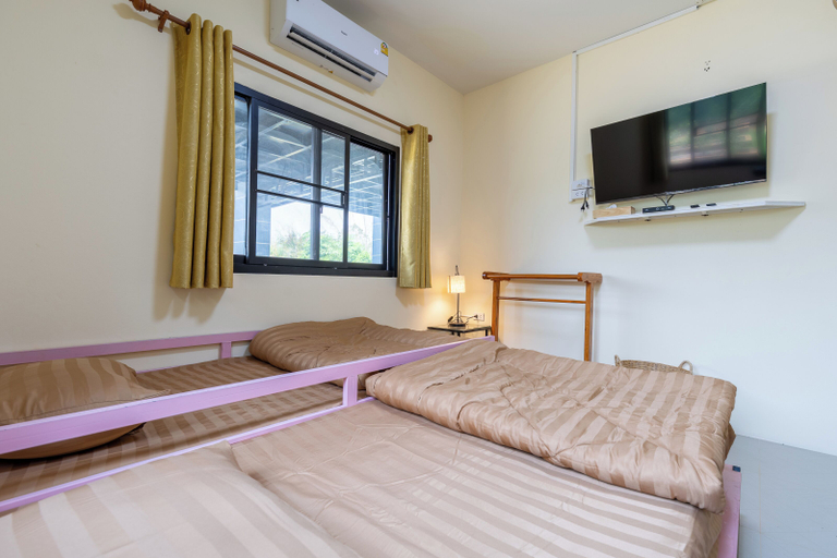 Bedroom 3, Narucha Farmstay, Muang Kanchanaburi