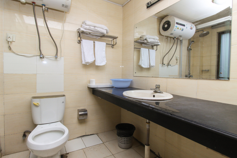 Bathroom 5, Renxi Hotel, Suzhou