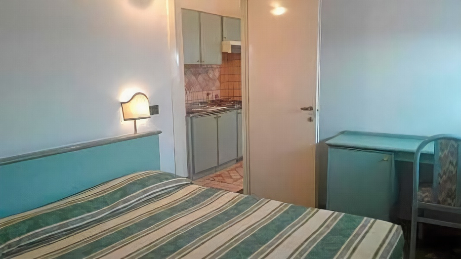 Bedroom 3, Residence Miramare, Imperia