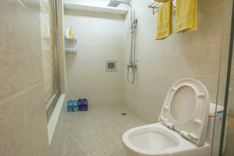 Bathroom 4, Yinhe Boutique Inn, Lijiang