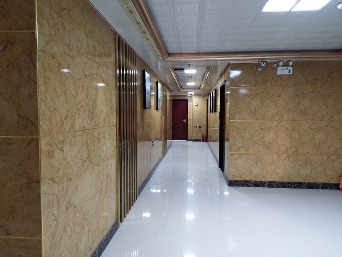 Others 5, Tuwo, Dongguan