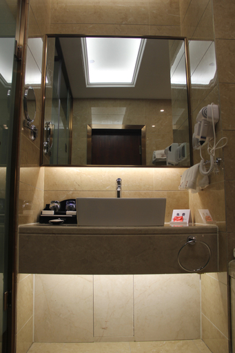 Bathroom 3, Xinjiang Runjin International Hotel (Kuitun Meimei Park), Ili Kazakh