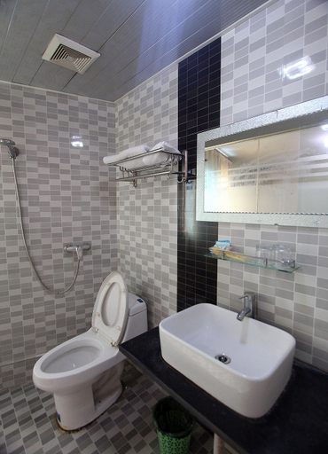 Bathroom, Yixin Business Hostel, Chongqing
