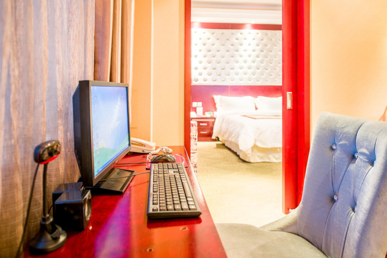 Bedroom 2, Ke Guan International Hotel, Chengde