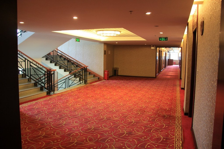 Others 4, Jiudingshan International Hotel, Ngawa Tibetan and Qiang