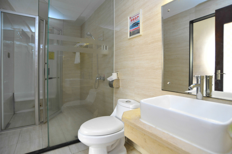 Bathroom, Biquan Business Hostel (Dongguan Wanda Plaza), Dongguan