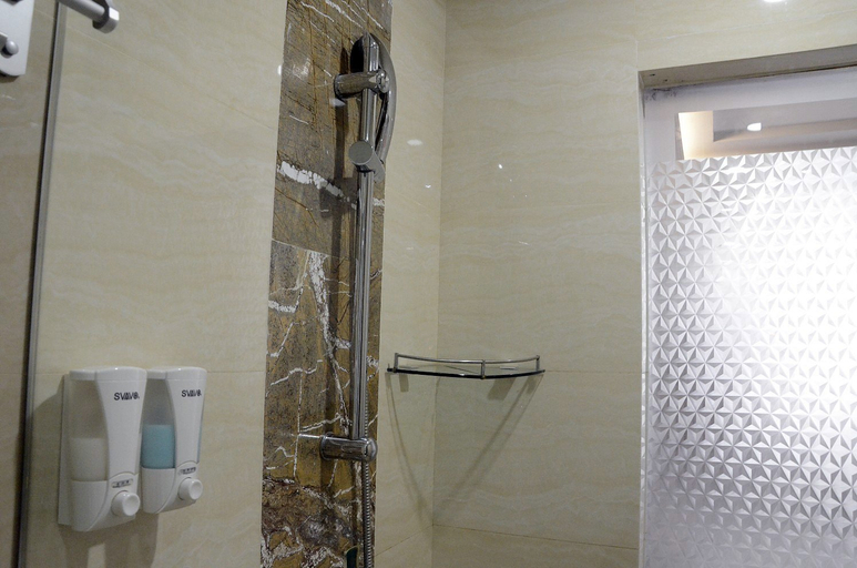 Bathroom 3, Vienna Hotel Shenzhen Pingdi, Shenzhen